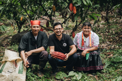Gründer koawach und Mitarbeiter der Kooperative aus Peru